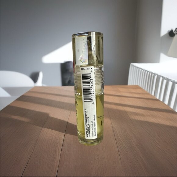 Physicians Formula Diamond Lip Oil – Yellow Diamond (Mineral Wear) - Picture 3 of 4